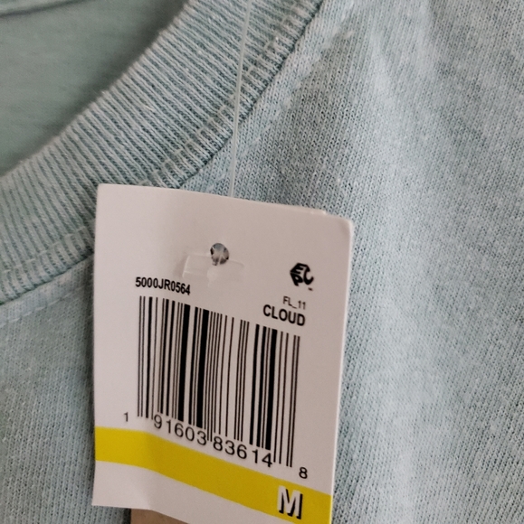 California T shirt - Picture 3 of 3